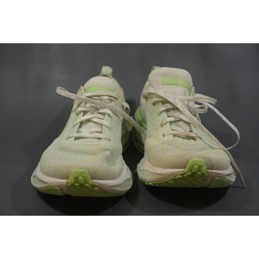 Nike ZoomX Invincible Run FK 3 Womens Sz 8 Green Running Shoe Sneaker DR2660-104